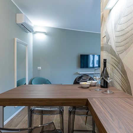 Beplace Apartments In Chinatown Милан Экстерьер фото